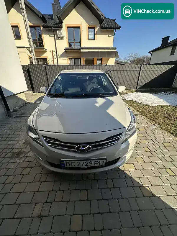 Hyundai Solaris 2015, фото з оголошення 2 з 21, VIN Z94CT41CBFR455997