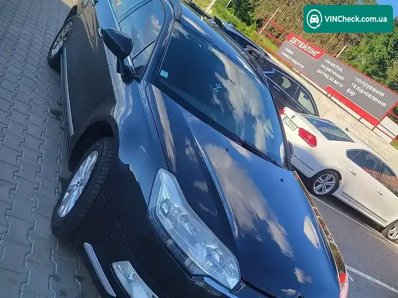 Citroen C5 2013, фото з оголошення 2 з 20, VIN VF7RW9HL0DL510027