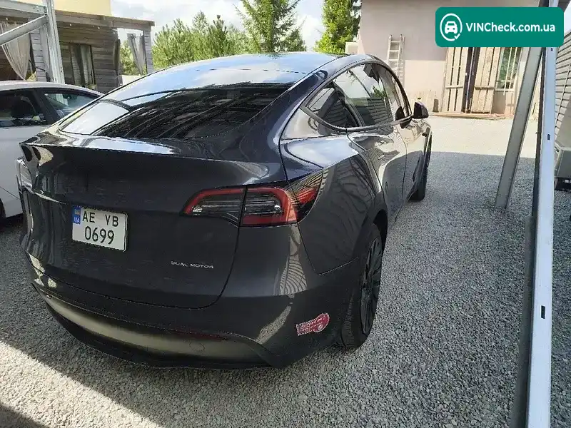 Tesla Model Y 2023, фото з оголошення 2 з 14, VIN 7SAYGDEEXPF959351