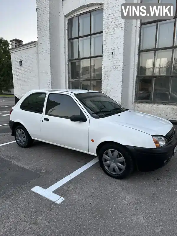 Ford Fiesta 2000, фото з оголошення 1 з 13, VIN WF0VXXBAJVYK89321