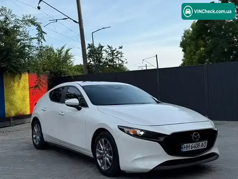 Mazda 3 2019, фото з оголошення 2 з 17, VIN JM1BPBLM3K1127725