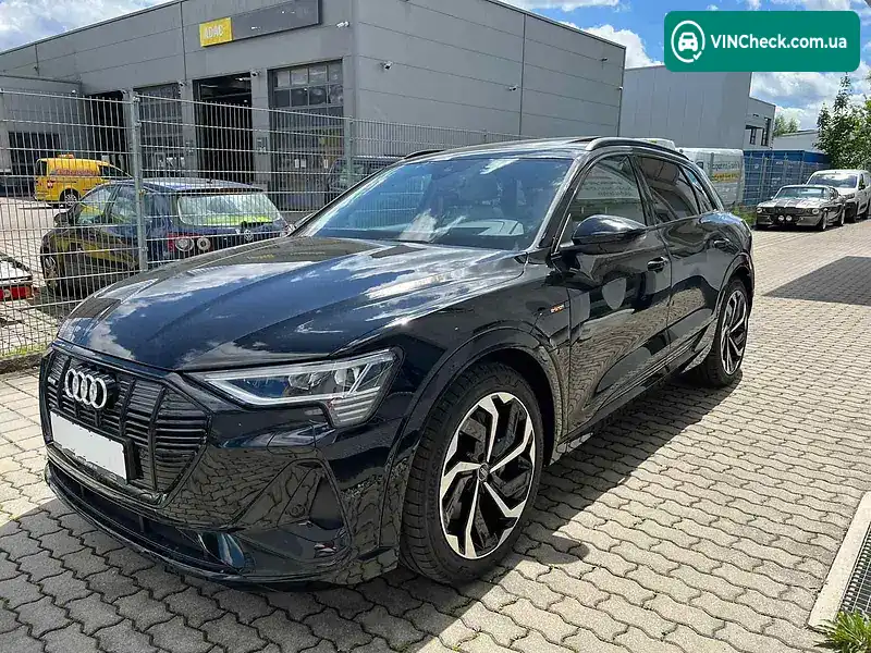 Audi e-tron 2021, фото з оголошення 1 з 16, VIN WAUZZZGE2MB036637