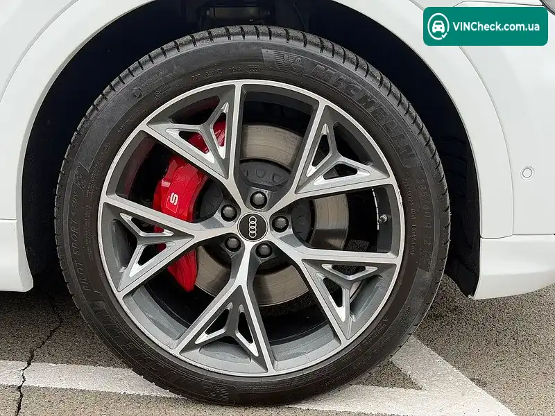 Audi SQ8 2022, фото з оголошення 2 з 20, VIN WA1AWBF18PD007077