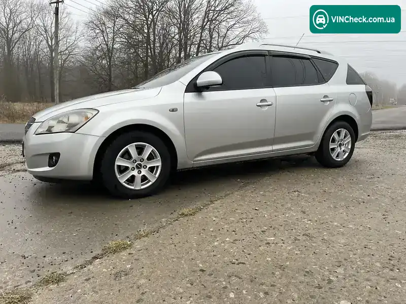 Kia Ceed 2008, фото з оголошення 2 з 21, VIN U5YFF52229L076129