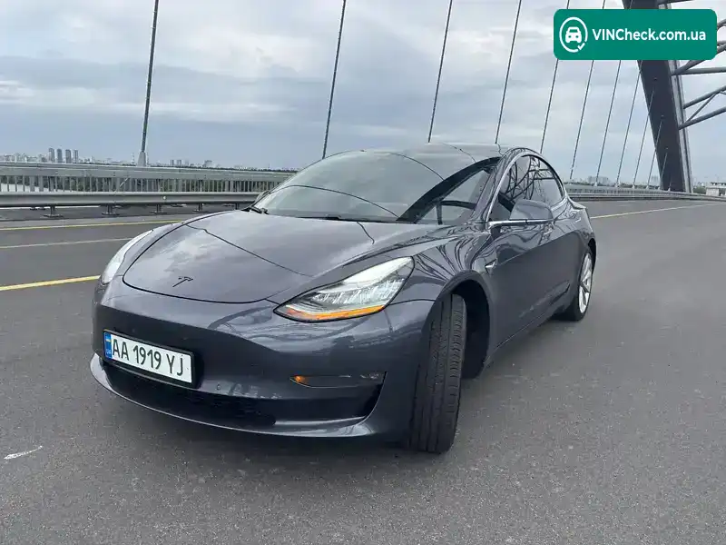 Tesla Model 3 2019, фото з оголошення 2 з 8, VIN 5YJ3E1EA2KF311147
