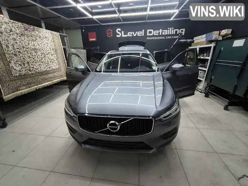 Volvo XC60 2018, фото з оголошення 2 з 21, VIN LYV102DK5KB239237
