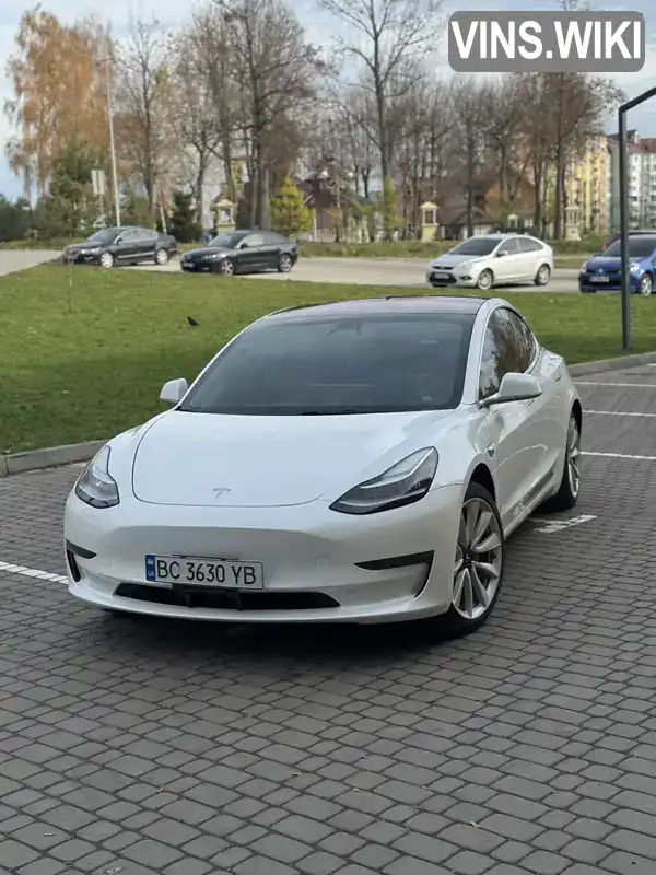 Tesla Model 3 2018, фото з оголошення 1 з 16, VIN 5YJ3E1EA8JF018447