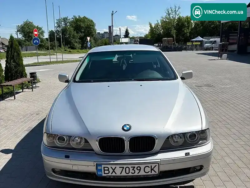 BMW 5 Series 2001, фото з оголошення 1 з 18, VIN WBADR71010GV65618