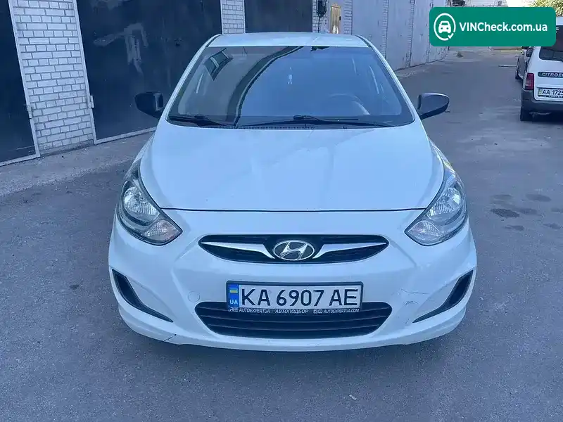 Hyundai Accent 2013, фото з оголошення 2 з 13, VIN Z94CT41CADR295785