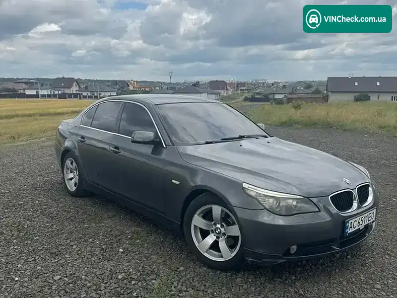 BMW 5 Series 2005, фото з оголошення 1 з 12, VIN WBANE31080B926297