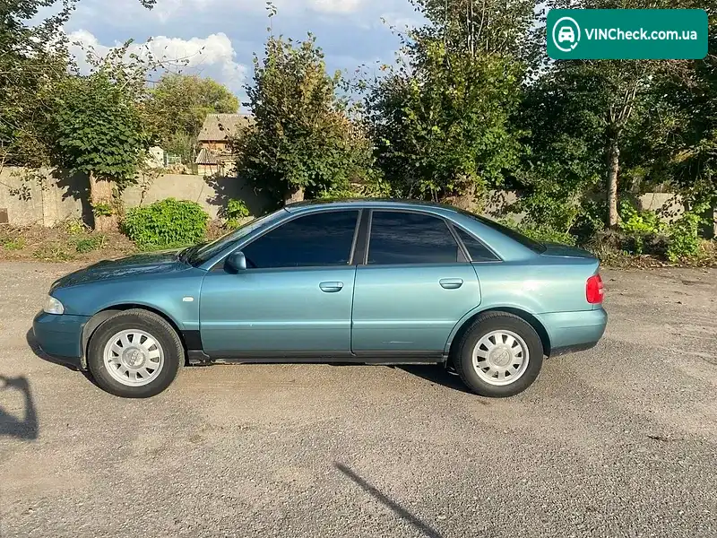 Audi A4 1999, фото з оголошення 1 з 12, VIN WAUZZZ8DZXA313833