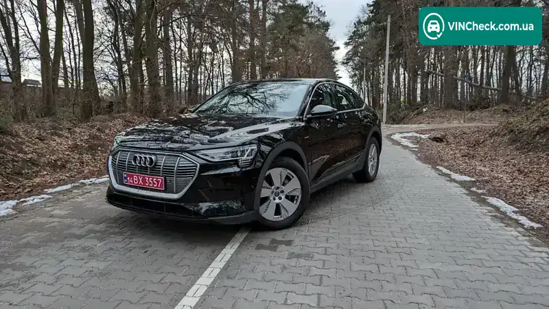 Audi e-tron 2020, фото з оголошення 1 з 20, VIN WAUZZZGE9MB015073