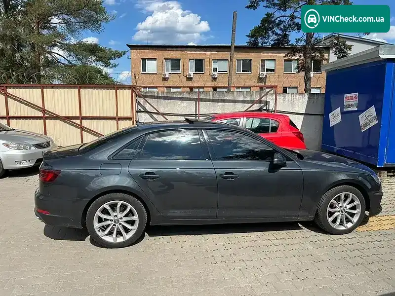 Audi A4 2018, фото з оголошення 2 з 17, VIN WAUGMAF41KN006122