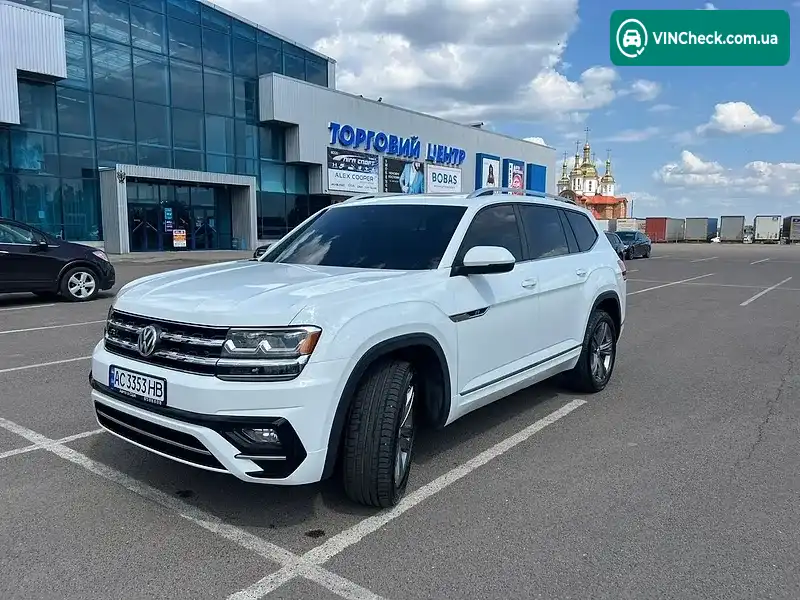 Volkswagen Atlas 2019, фото з оголошення 1 з 10, VIN 1V2YR2CA4KC580457