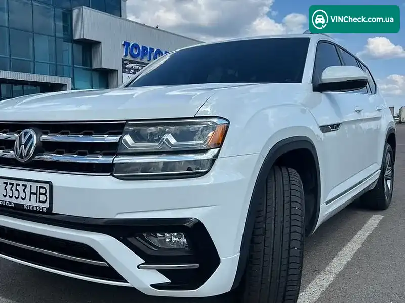 Volkswagen Atlas 2019, фото з оголошення 2 з 10, VIN 1V2YR2CA4KC580457