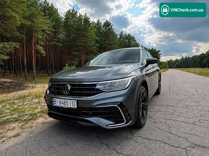 Volkswagen Tiguan 2023, фото з оголошення 2 з 15, VIN 3VV8B7AX0RM062866
