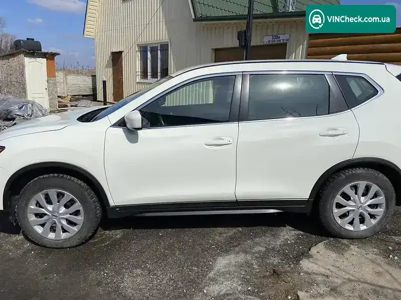 Nissan Rogue 2018, фото з оголошення 1 з 15, VIN 5N1AT2MTXJC790429