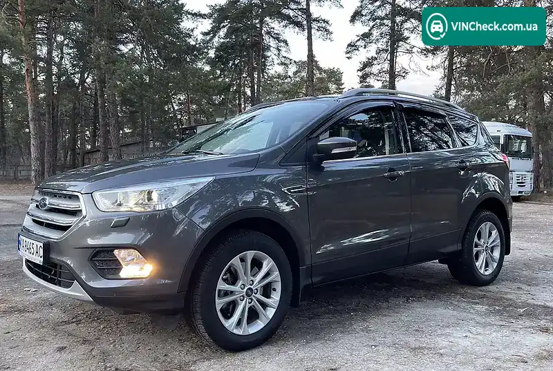 Ford Kuga 2019, фото з оголошення 2 з 20, VIN WF0AXXWPMAKY69352