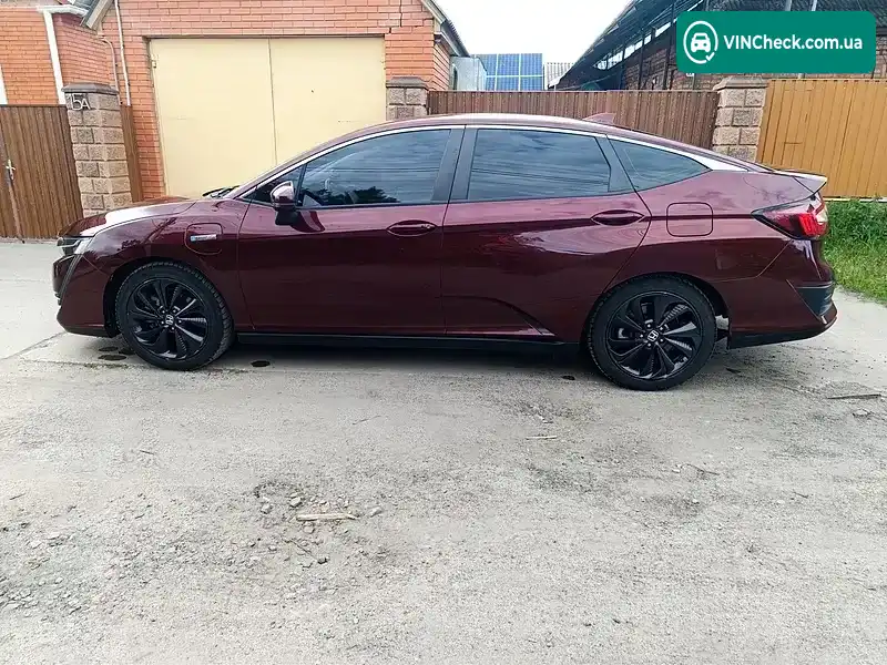 Honda Clarity 2017, фото з оголошення 2 з 21, VIN JHMZC5F31JC000133