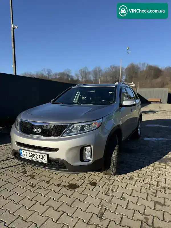 Kia Sorento 2014, фото з оголошення 1 з 11, VIN 5XYKTCA61FG570970