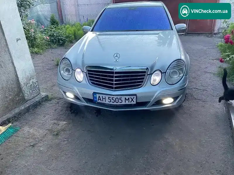 Mercedes-Benz E-Class 2002, фото з оголошення 1 з 9, VIN WDB2110061A109849