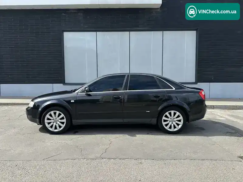 Audi A4 2003, фото з оголошення 2 з 17, VIN WAUZZZ8E93A363460