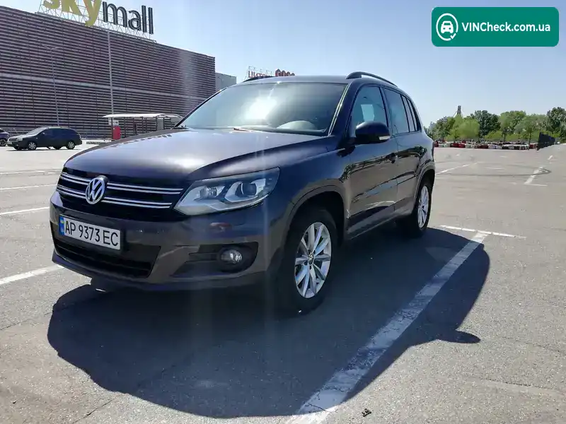 Volkswagen Tiguan 2016, фото з оголошення 2 з 20, VIN XW8ZZZ5NZHG100532
