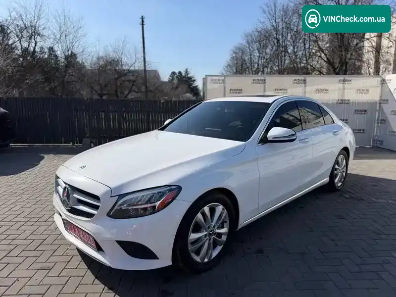 Mercedes-Benz C-Class 2018, фото з оголошення 1 з 20, VIN 55SWF8DB3KU283922