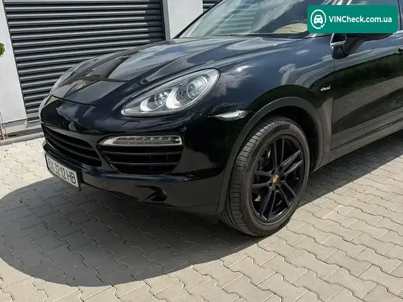 Porsche Cayenne 2013, фото з оголошення 2 з 12, VIN WP1ZZZ92ZDLA33221