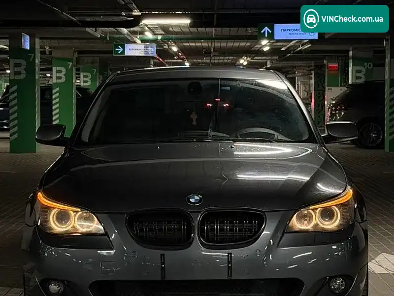 BMW 5 Series 2004, фото з оголошення 2 з 13, VIN WBANC71040B644459