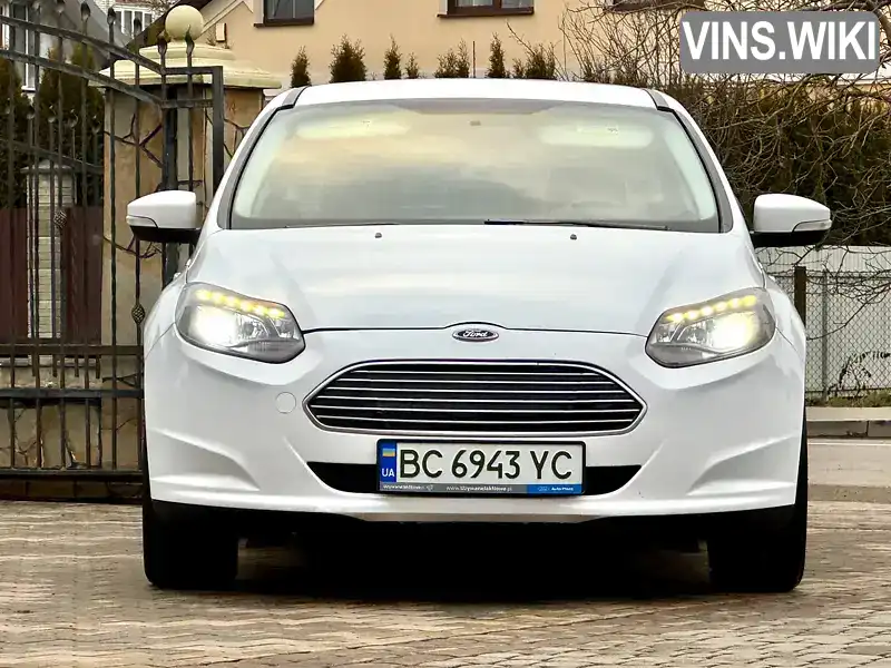 Ford Focus 2018, фото з оголошення 2 з 21, VIN 1FADP3R48JL296802