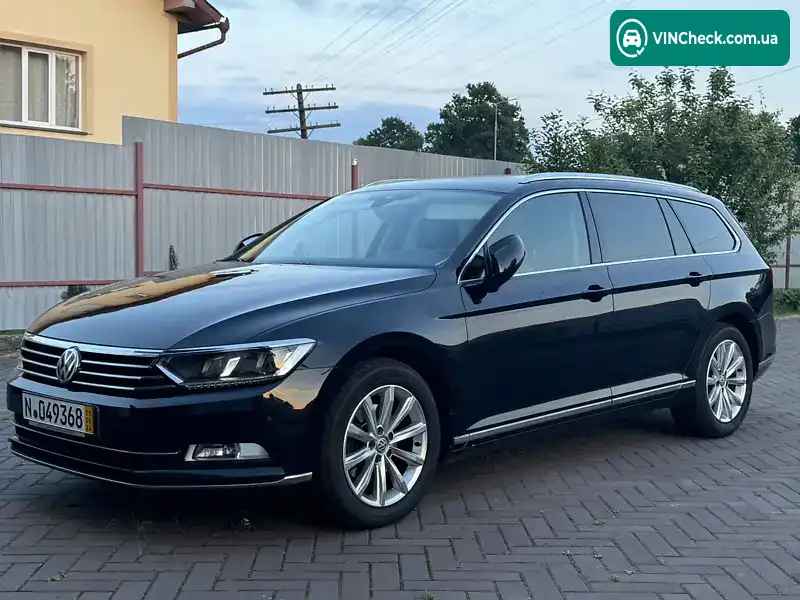 Volkswagen Passat 2018, фото з оголошення 2 з 18, VIN WVWZZZ3CZJE234093