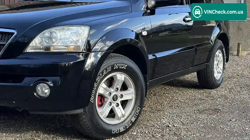 Kia Sorento 2005, фото з оголошення 2 з 21, VIN KNEJC521855435185