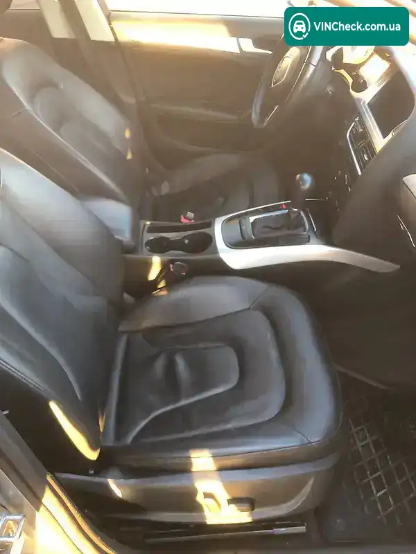 Audi A4 2011, фото з оголошення 1 з 16, VIN WAUAFAFL5BN045934