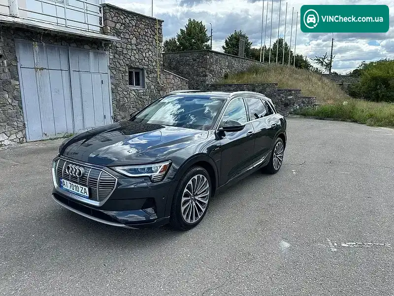 Audi e-tron 2019, фото з оголошення 1 з 20, VIN WA1VABGE9KB013010