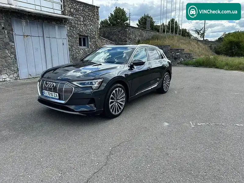 Audi e-tron 2019, фото з оголошення 2 з 20, VIN WA1VABGE9KB013010