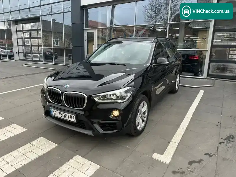 BMW X1 2017, фото з оголошення 1 з 21, VIN WBAHT910405J03824