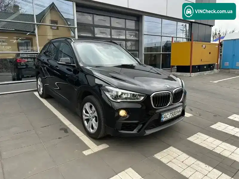BMW X1 2017, фото з оголошення 2 з 21, VIN WBAHT910405J03824