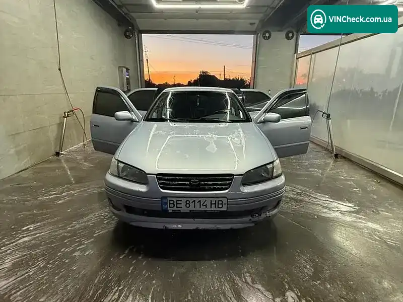 Toyota Camry 1996, фото з оголошення 1 з 10, VIN JT153XV2000016518