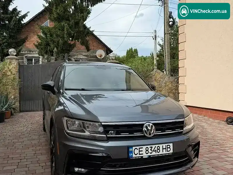 Volkswagen Tiguan 2020, фото з оголошення 2 з 20, VIN 3VV2B7AX3LM155300