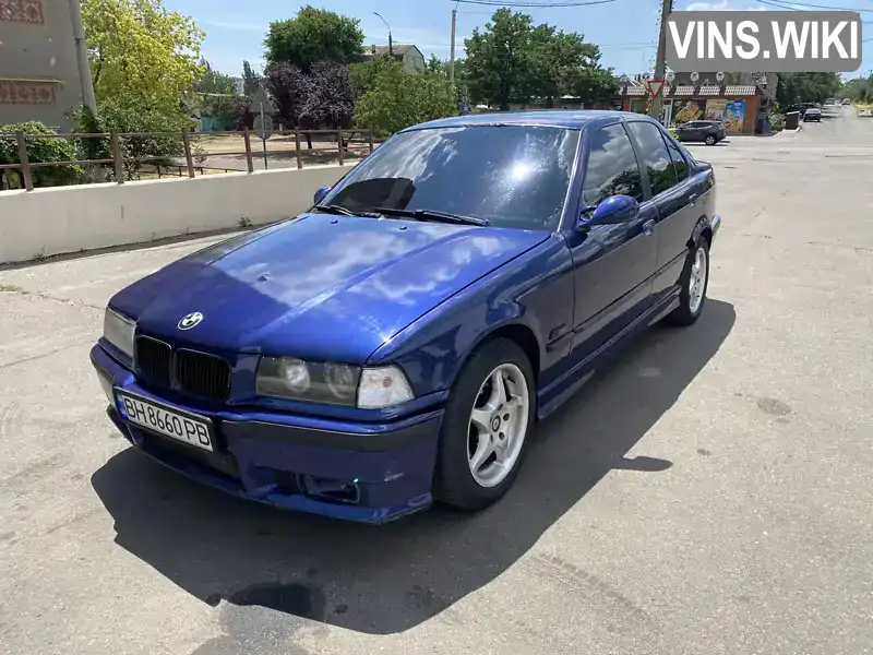 BMW 3 Series 1992, фото з оголошення 2 з 16, VIN WBACB110X0FC38625