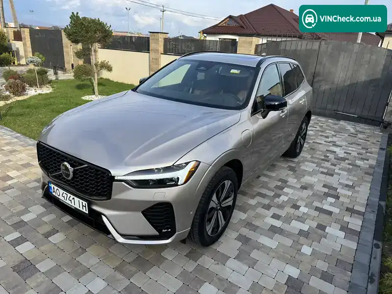 Volvo XC60 2024, фото з оголошення 2 з 20, VIN YV4H60RC4S1018848