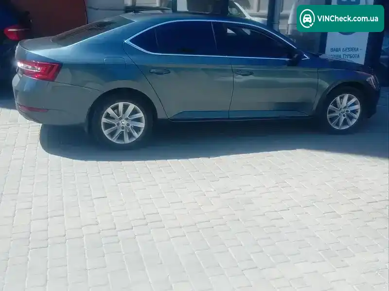 Skoda Superb 2017, фото з оголошення 2 з 4, VIN TMBAL8NP5JB300199