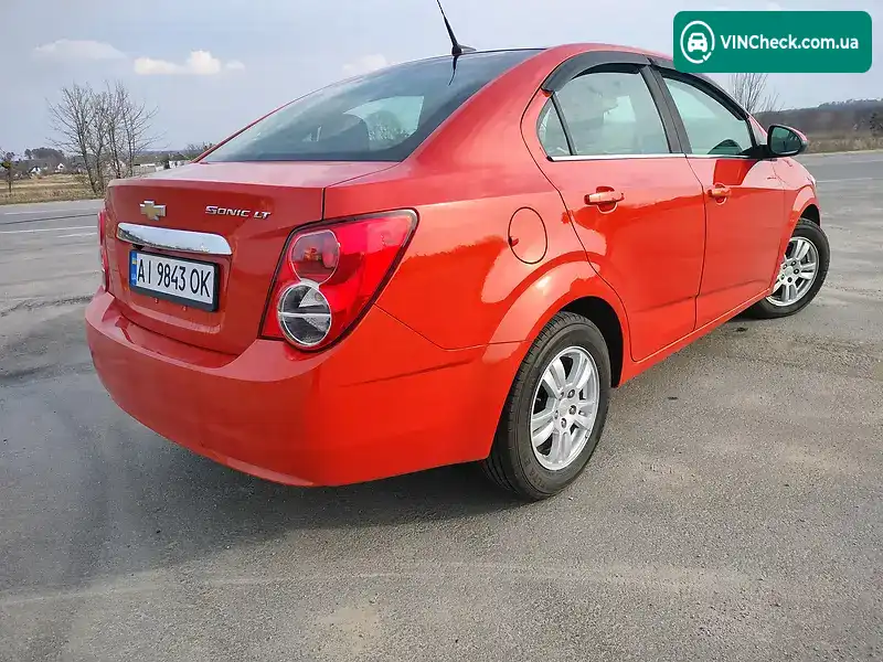 Chevrolet Sonic 2012, фото з оголошення 2 з 20, VIN 1G1JC5SG9D4139764