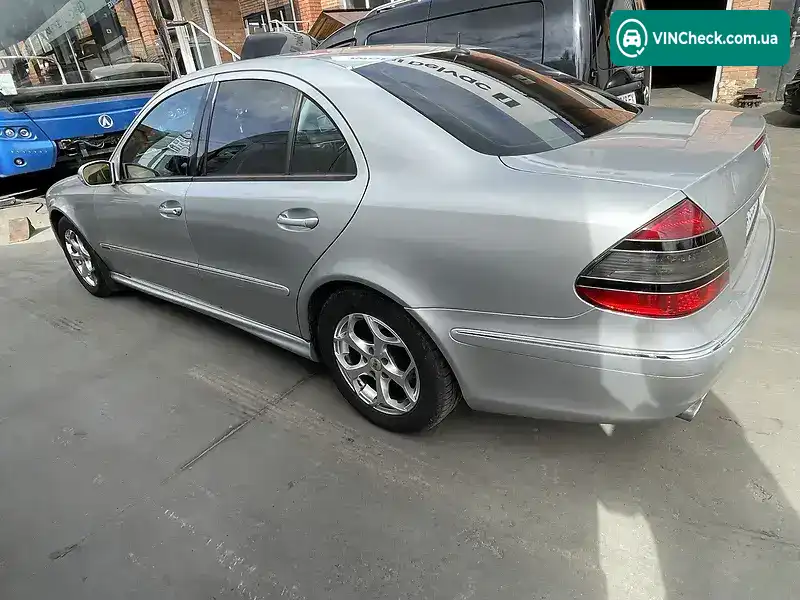 Mercedes-Benz E-Class 2002, фото з оголошення 2 з 14, VIN WDB2110651A005310
