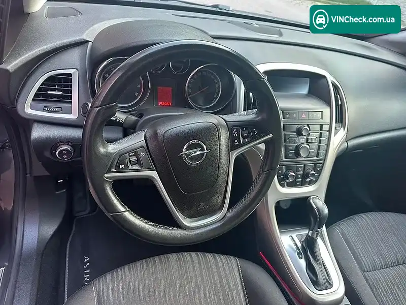 Opel Astra 2010, фото з оголошення 2 з 20, VIN W0LPD6ED4B8038707
