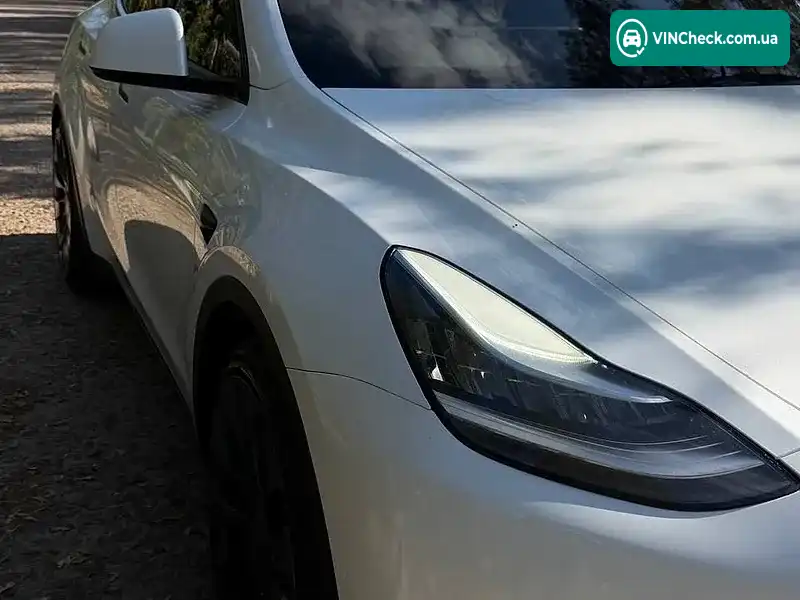 Tesla Model Y 2020, фото з оголошення 2 з 20, VIN 5YJYGDEF2LF057292
