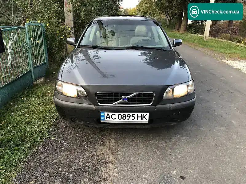 Volvo S60 2004, фото з оголошення 2 з 7, VIN YV1RS61T342398919