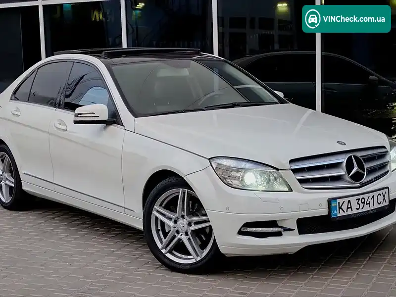 Mercedes-Benz C-Class 2011, фото з оголошення 2 з 20, VIN WDD2040811A513051