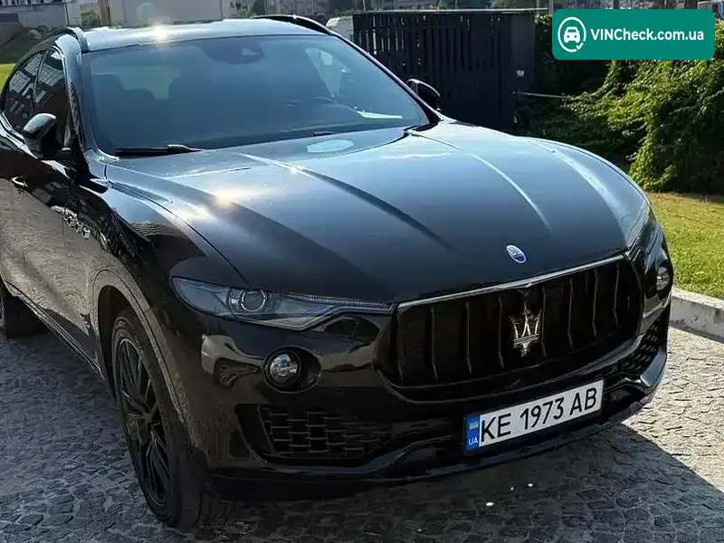 Maserati Levante 2018, фото з оголошення 2 з 9, VIN ZN661YUS2JX297331